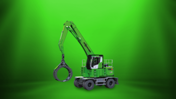 Efficient timber handling: Material handler with electric travel drive