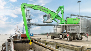 Port handling on a large scale: Elzinga relies on new SENNEBOGEN 870 E-Series