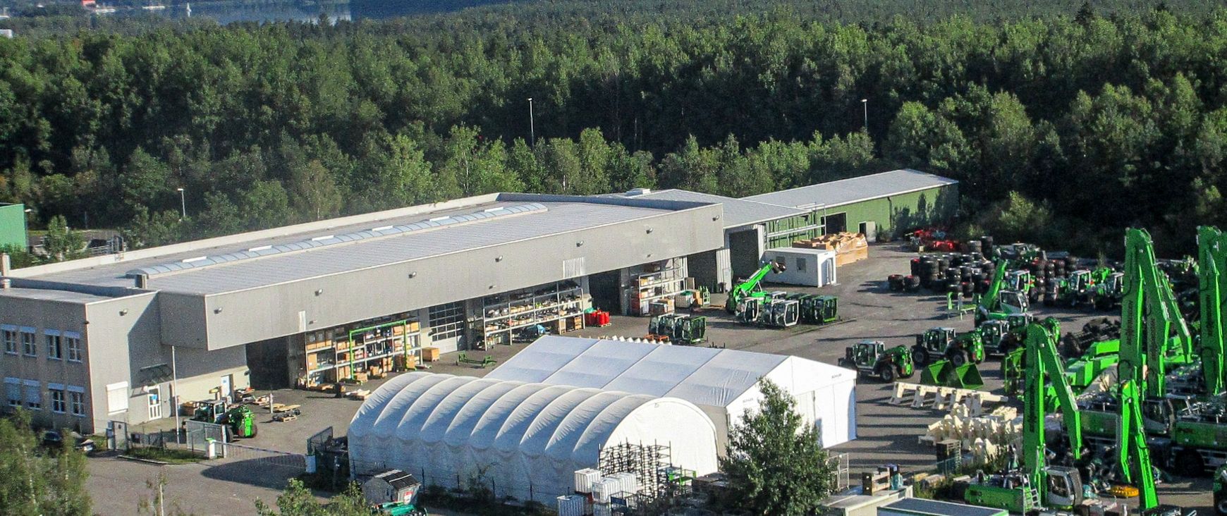 Wackersdorf erweitert und eröffnet Werk 4 Wackersdorf erweitert und eröffnet Werk 4