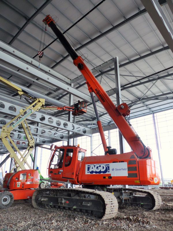 Download (RGB, 300 dpi) SENNEBOGEN 643 Telescopic crane Structural Engineering