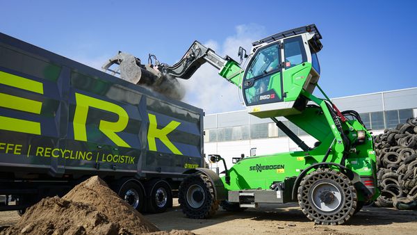 Recyclinghof_360G_Teleskoplader Recyclinghof_360G_Teleskoplader