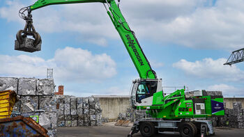 SENNEBOGEN presents the new 825 Electro Battery battery-powered material handler at bauma 2022