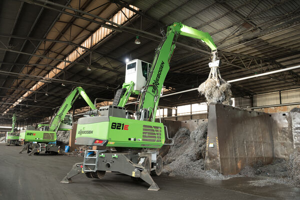 SENNEBOGEN material handler 821 E scrap handling waste management orange peel grab