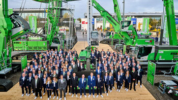 SENNEBOGEN at bauma 2022: strong appearance of the INNOVATION PACEMAKER