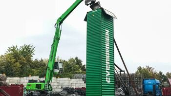 For timber, recycling, inland ports or demolition - the SENNEBOGEN 830 E series enjoys worldwide popularity