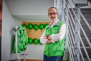 SENNEBOGEN Karriere: Fach- und Führungskräfte SENNEBOGEN Karriere: Fach- und Führungskräfte