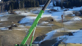 SENNEBOGEN telescopic crane assists in rescuing a derailed train in Switzerland