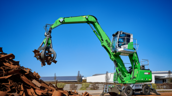 The new 22 t G series recycling material handler: the SENNEBOGEN 822 G